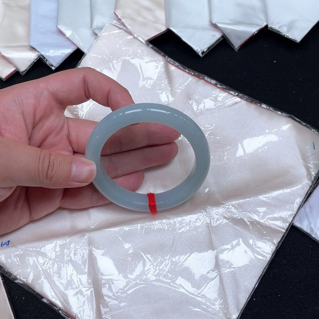 翡翠手镯未镶嵌哼*59.7正圈