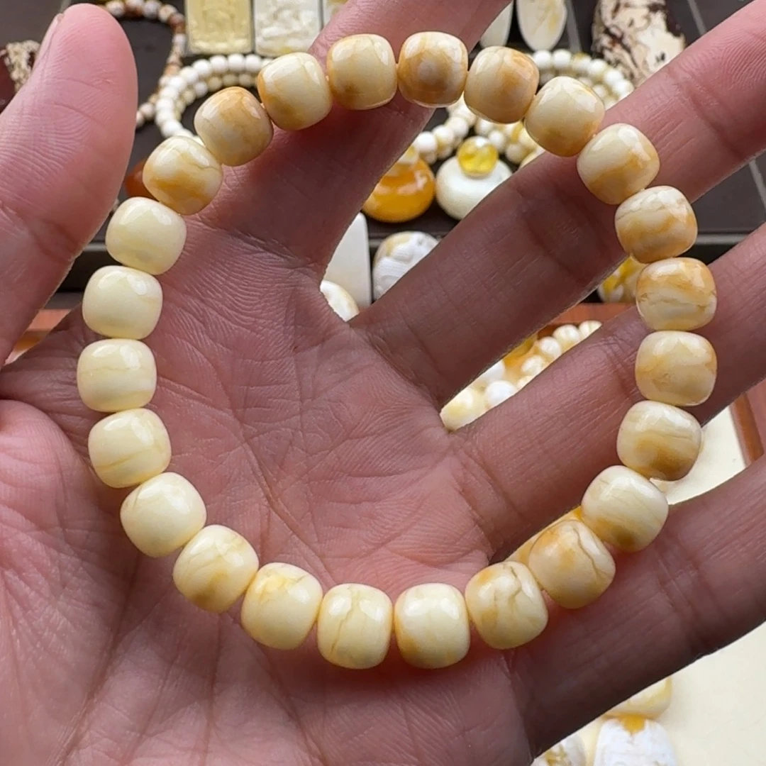 琥珀未镶嵌裸石蜜蜡