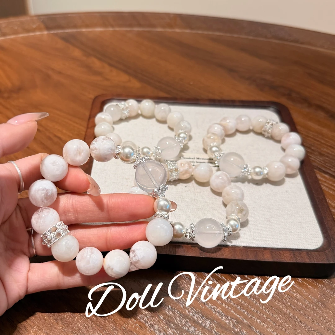 【冬日限定】B18-雪花幽灵奶白晶手串