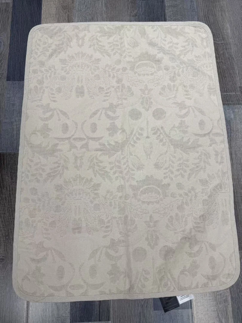 汉麻包边枕巾提花