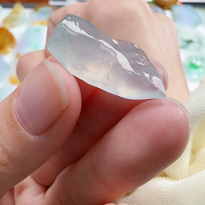 定制翡翠未镶嵌翡翠定制