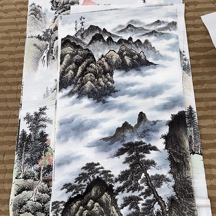 国画花鸟等多种鸟类的栖息