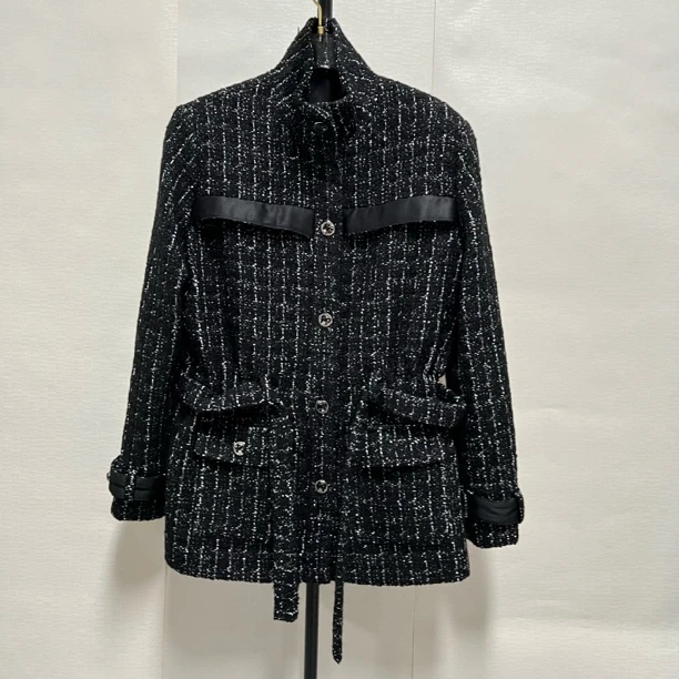 秋冬新款气质复古立领黑格纹粗纺系带长袖中长外套