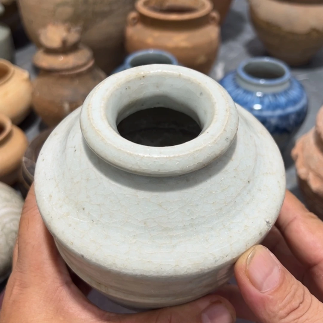 摆件孟*一件口上有肉的姜热油梅瓶