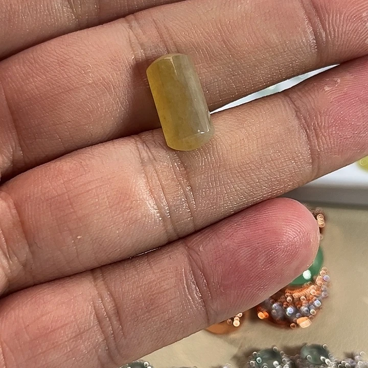 翡翠裸石缅料A货翡翠