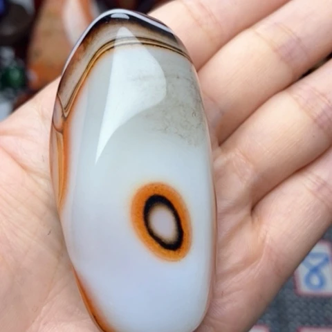 未镶嵌玛瑙/玉髓珠宝奇石