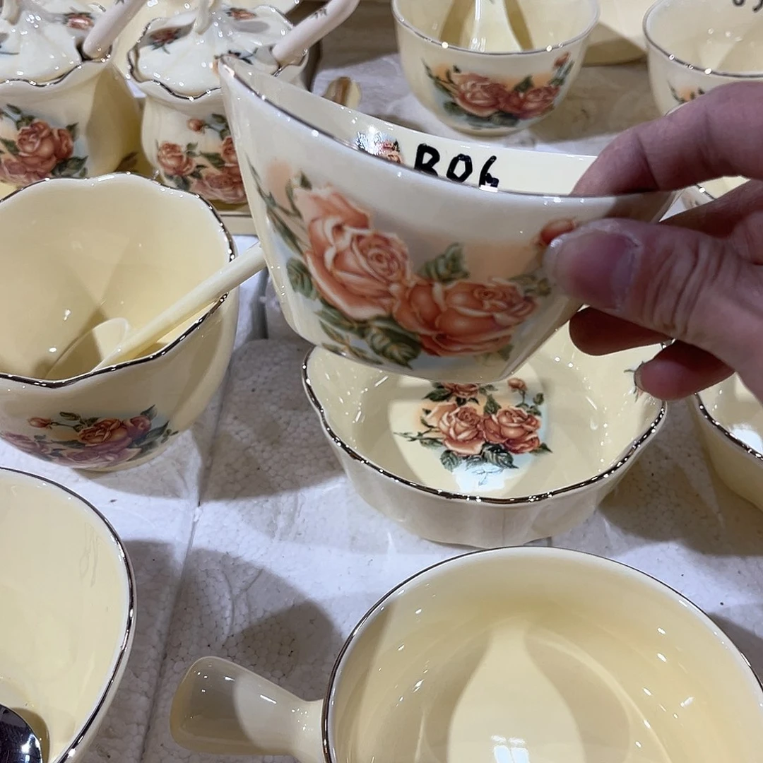 陶瓷……………………………………