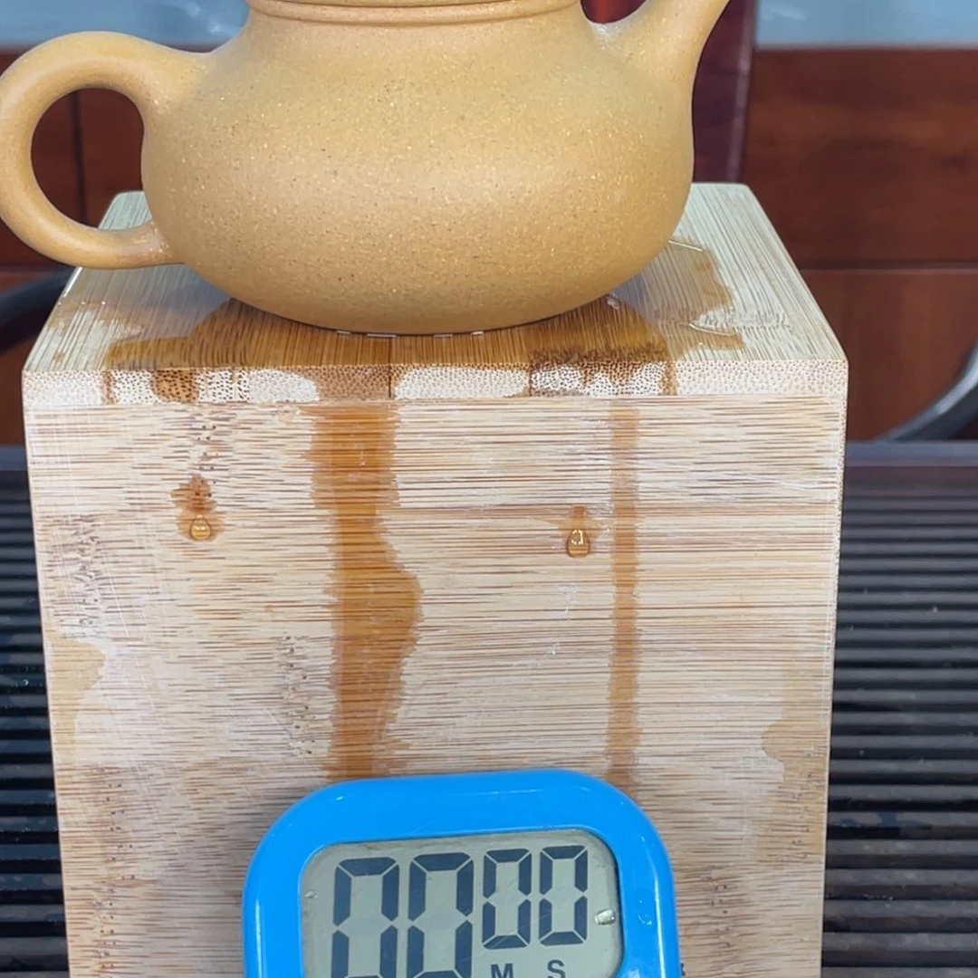 紫砂茶壶T*好吧不知道