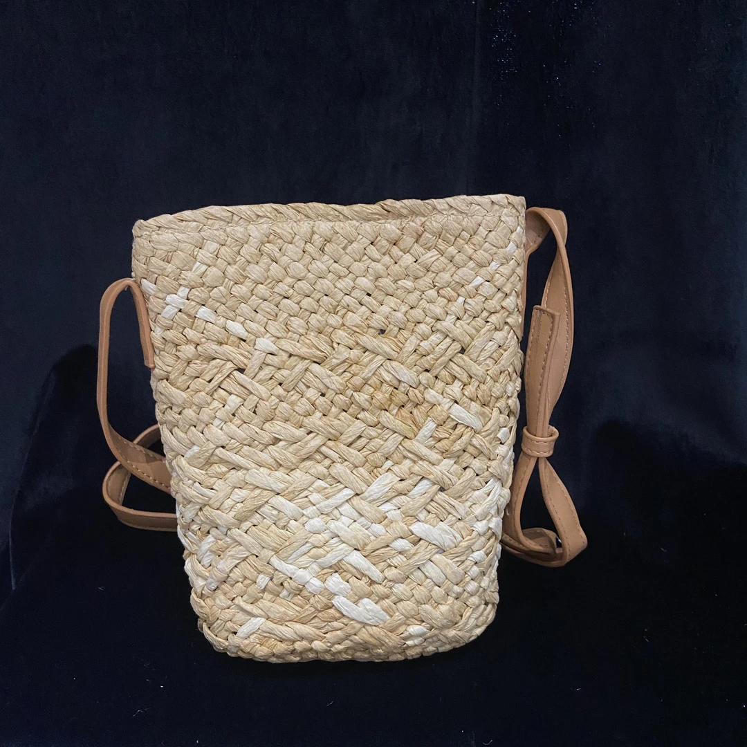 COCO DICV2025新款高端定制时尚女包 编织罗高桶 咖色