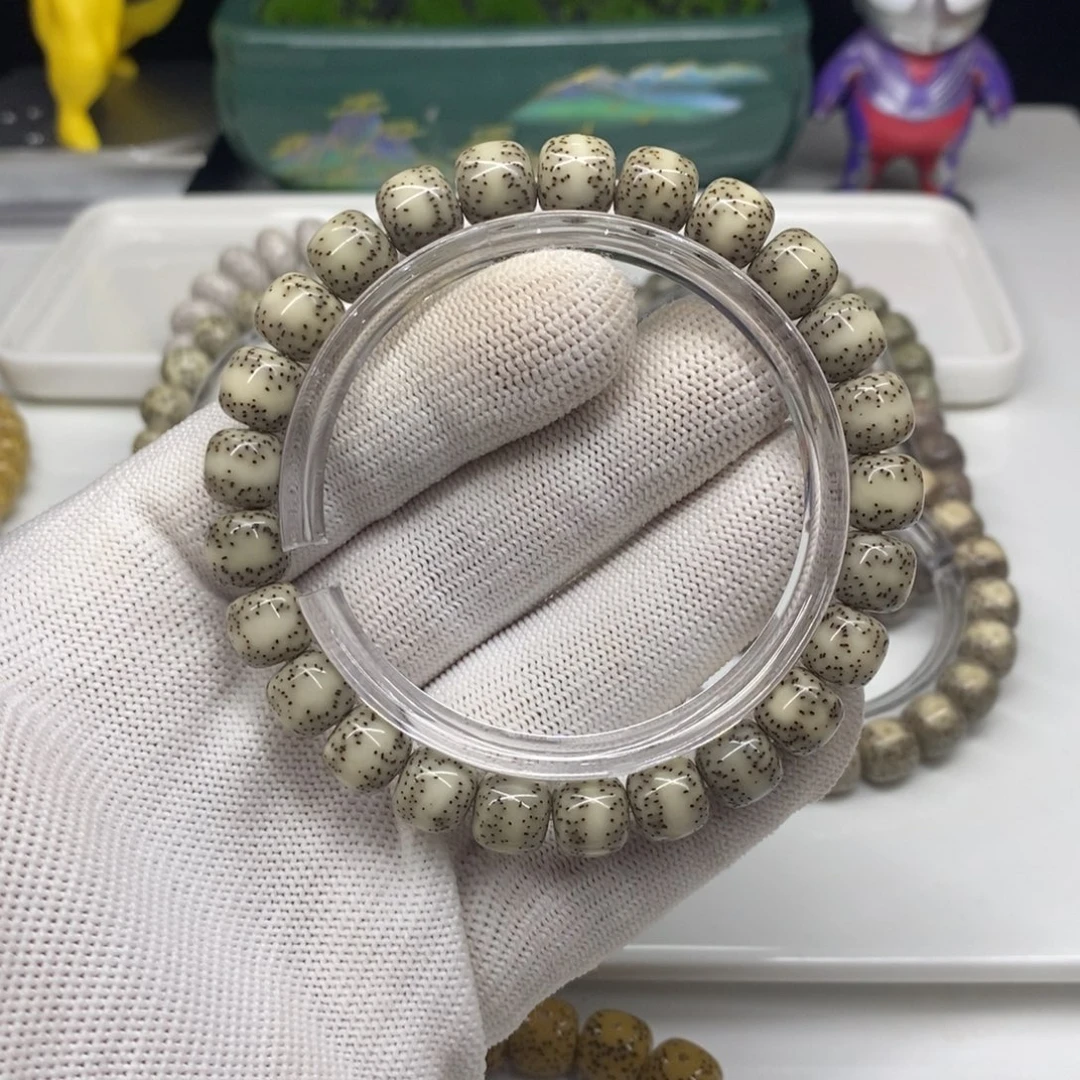 手串星月菩提9x8一线天留白