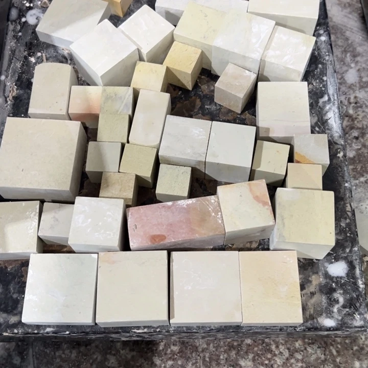 只***豆印度石新矿印石散货7斤打磨好的