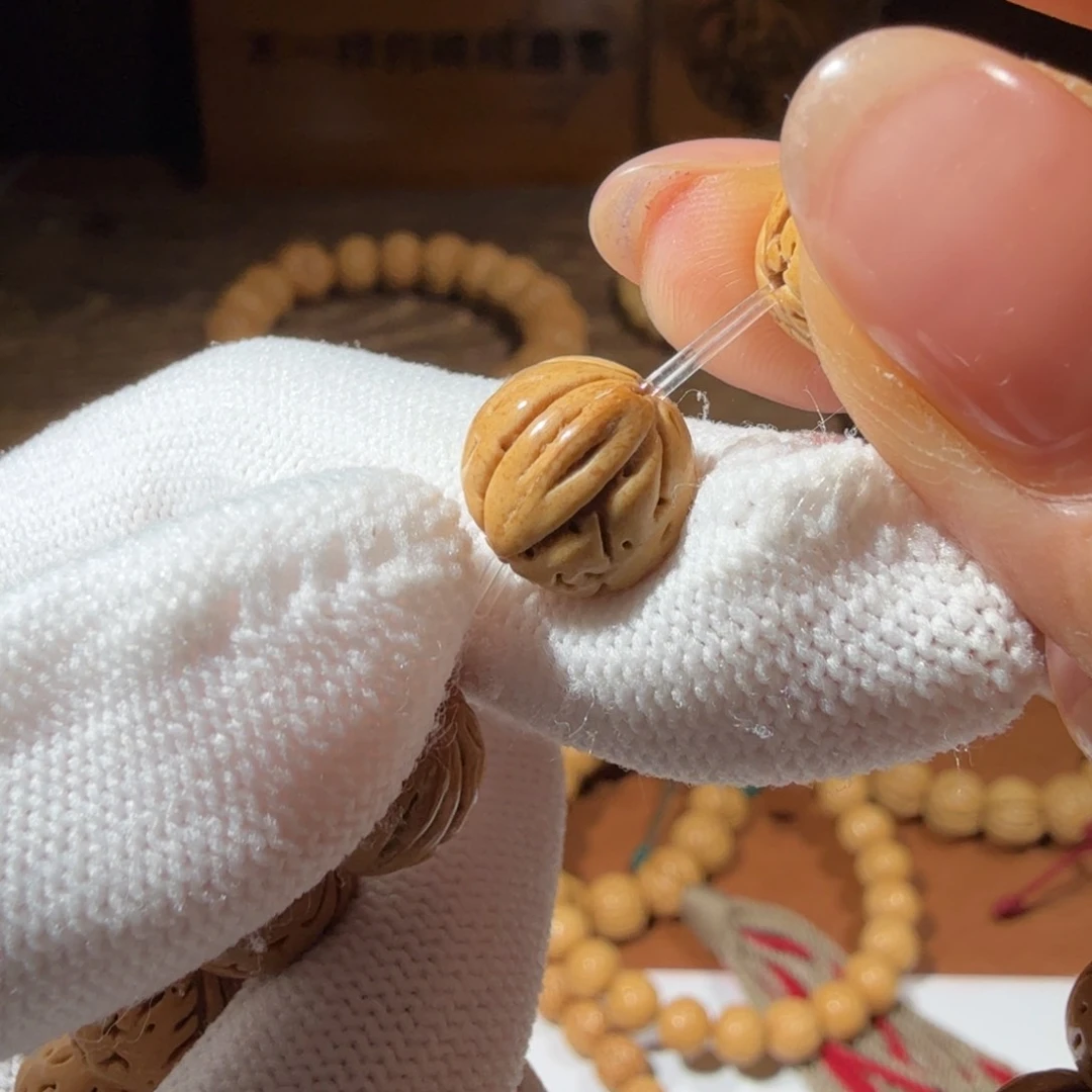 桃核吊坠11盘锦小黄桃
