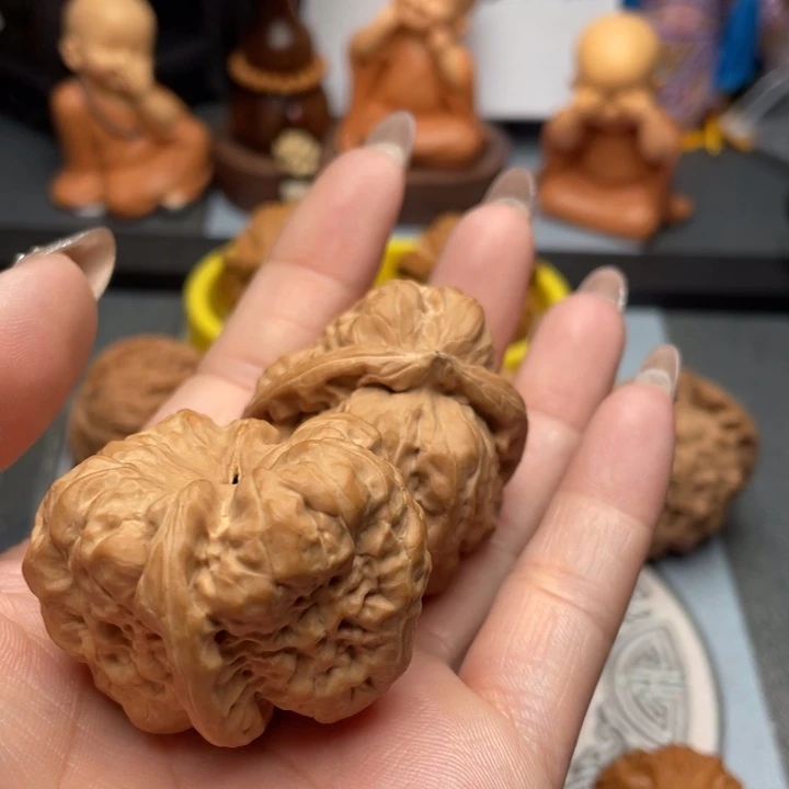 文玩核桃吊坠㈦****蛤蟆头39全品