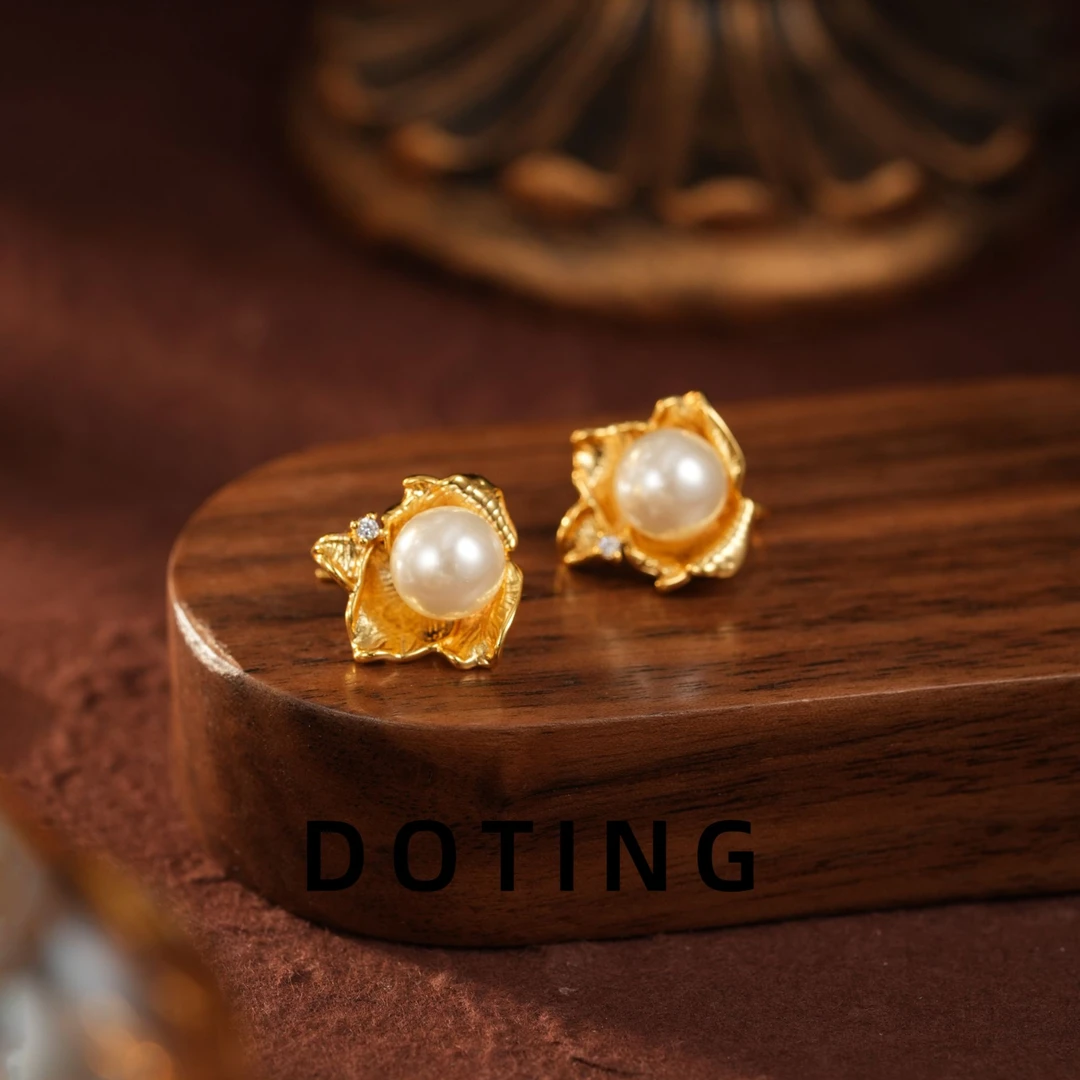 合金仿珍珠耳饰 《富贵花》液态造型珠珠耳钉ZG-01232