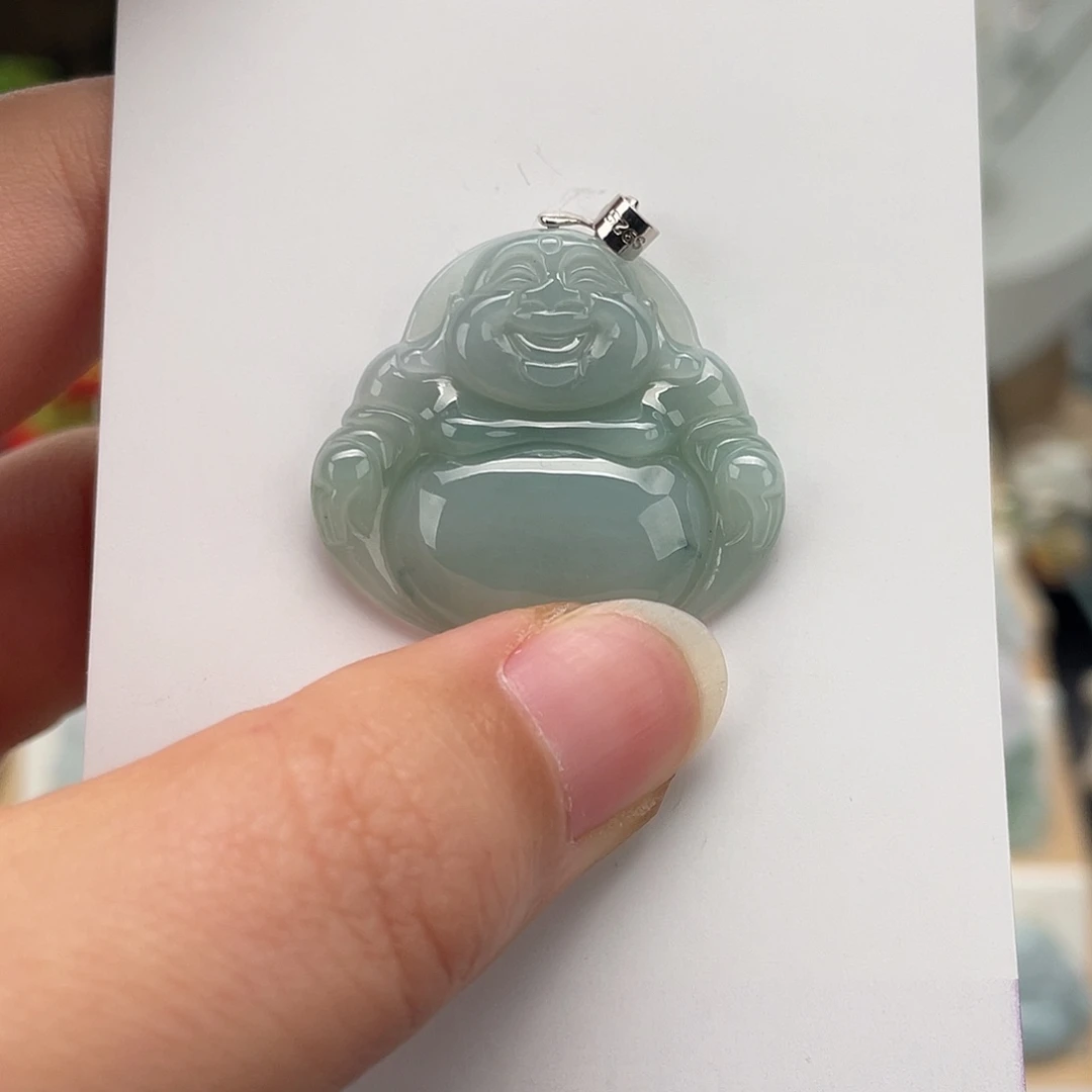 翡翠未镶嵌颈饰佛公