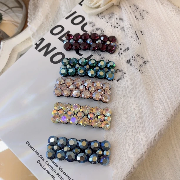 W548韩系设计轻奢百搭贵气春夏精致边夹