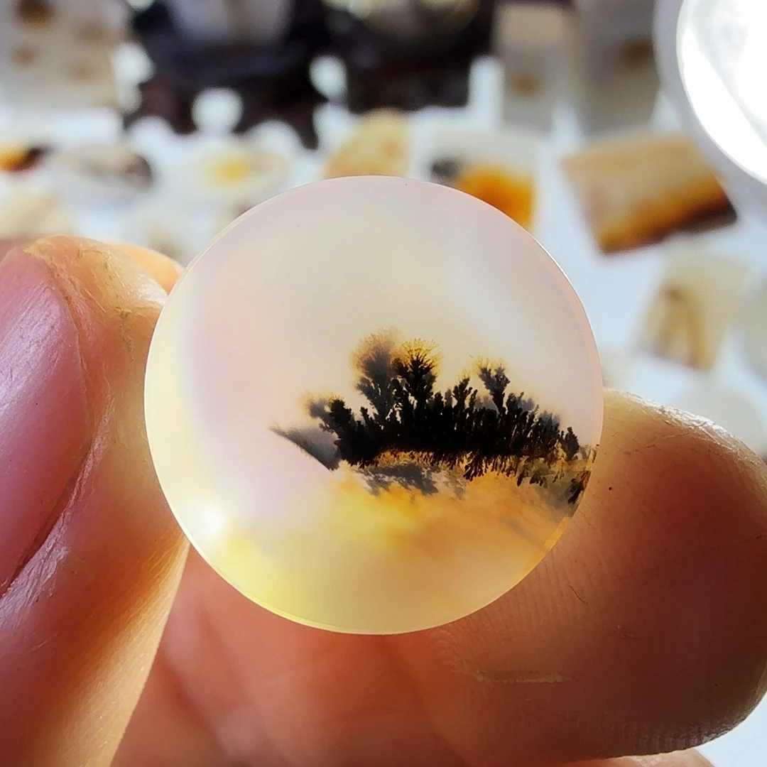 玛瑙/玉髓未镶嵌珠宝半成品