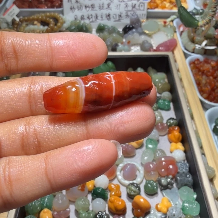 和田玉未镶嵌珠宝半成品