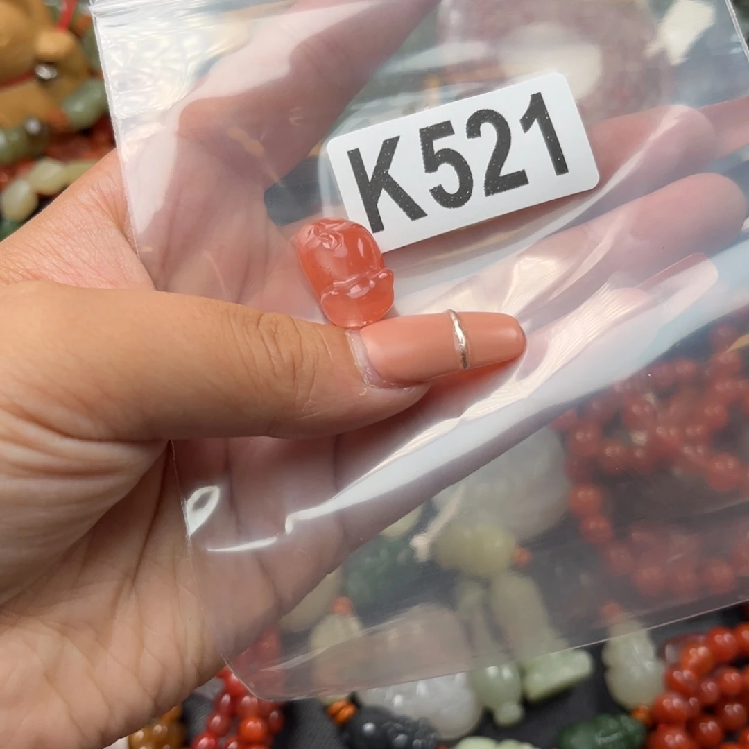 南红玛瑙未镶嵌珠宝奇石