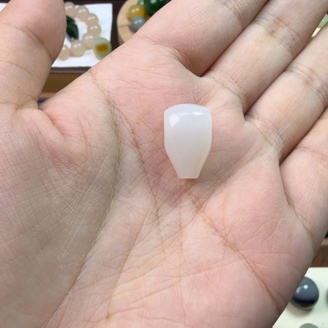 和田玉未镶嵌珠宝半成品青海冰白三通对孔11
