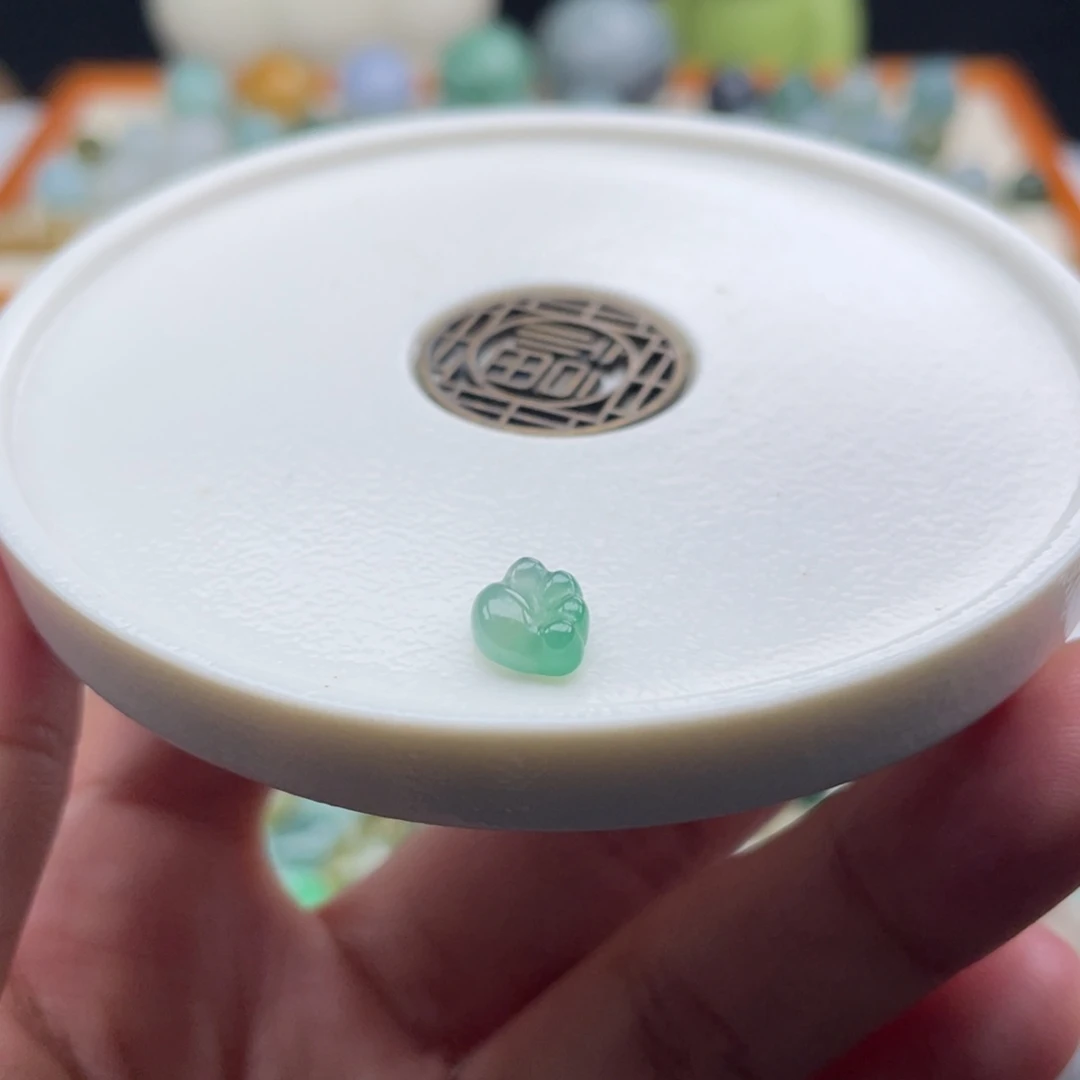 翡翠散珠天然缅甸翡翠a货冰绿猫爪8+