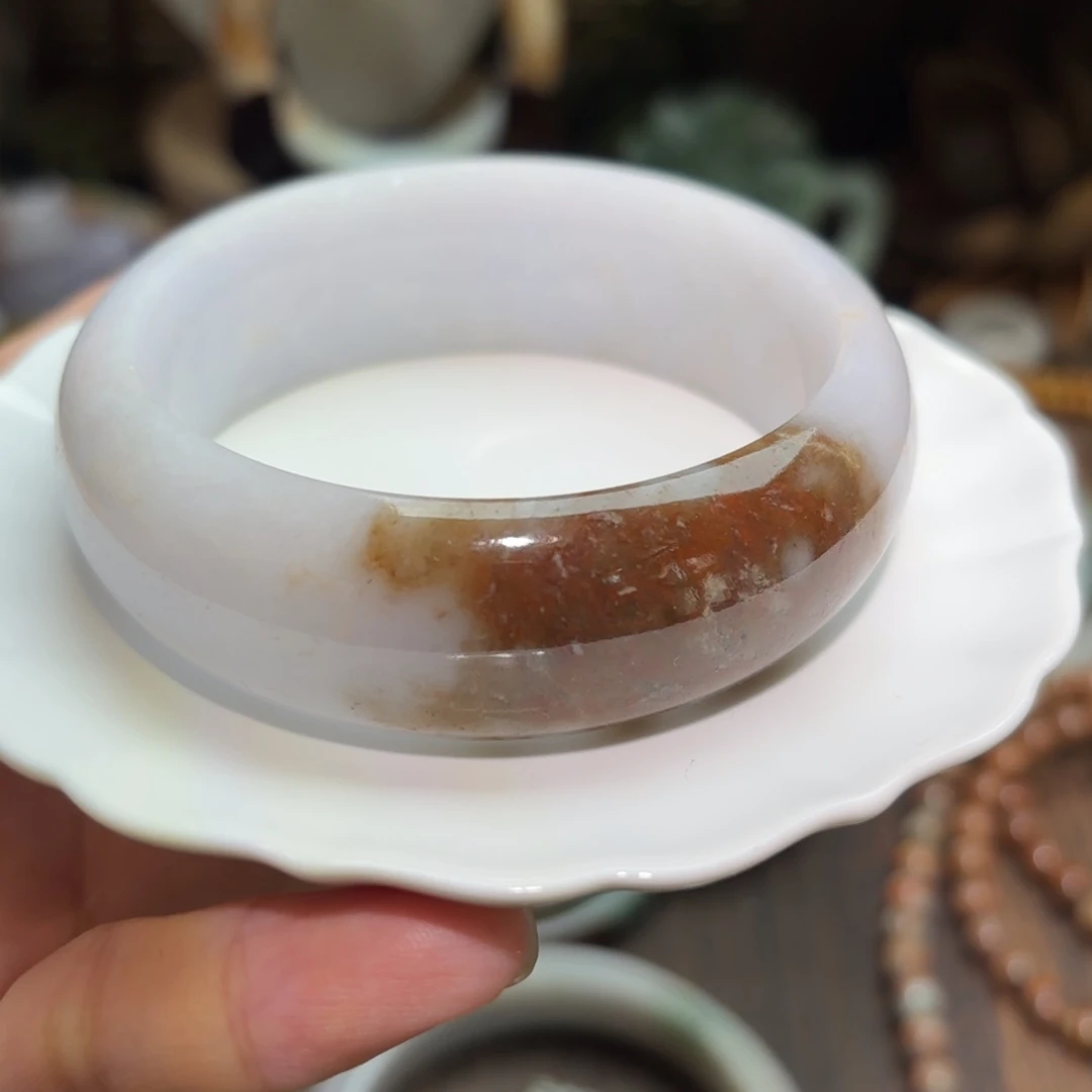 翡翠手镯未镶嵌南齐大宽版红翡手镯