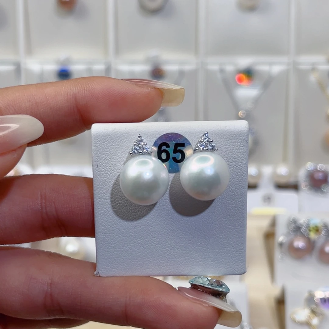 银S925镶嵌耳饰淡水珍珠