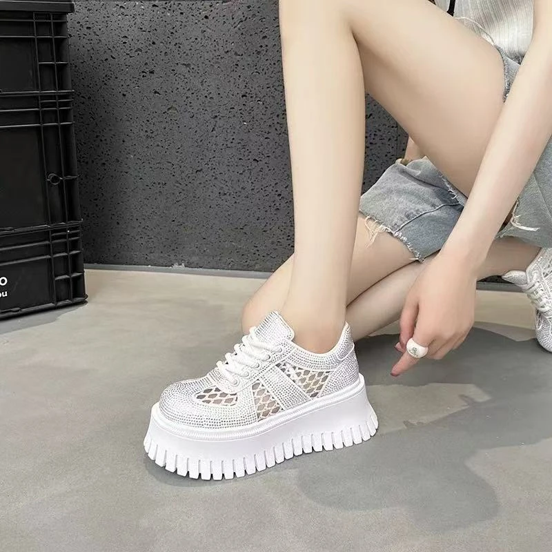 【飘飘】2025新款”夏日炫光“新款超轻厚底增高百搭休闲板鞋-H6728