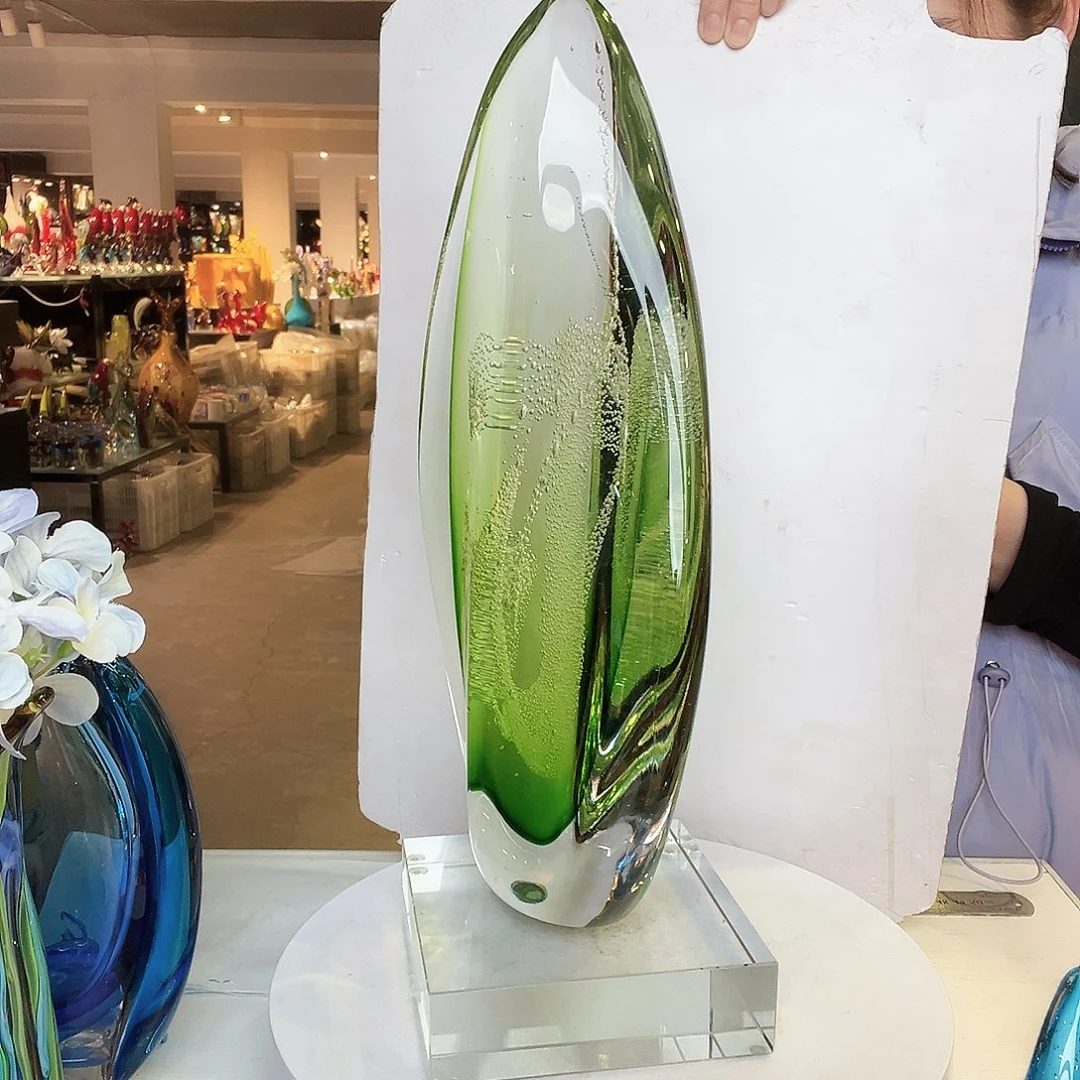 茶盏用****0琉璃的颜色和色调也