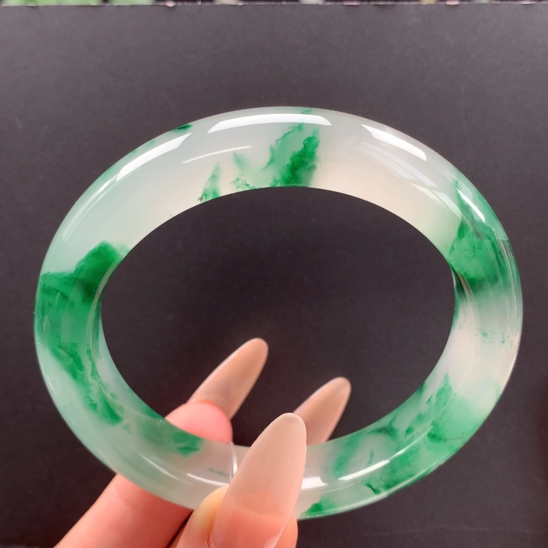 石英质玉未镶嵌手镯