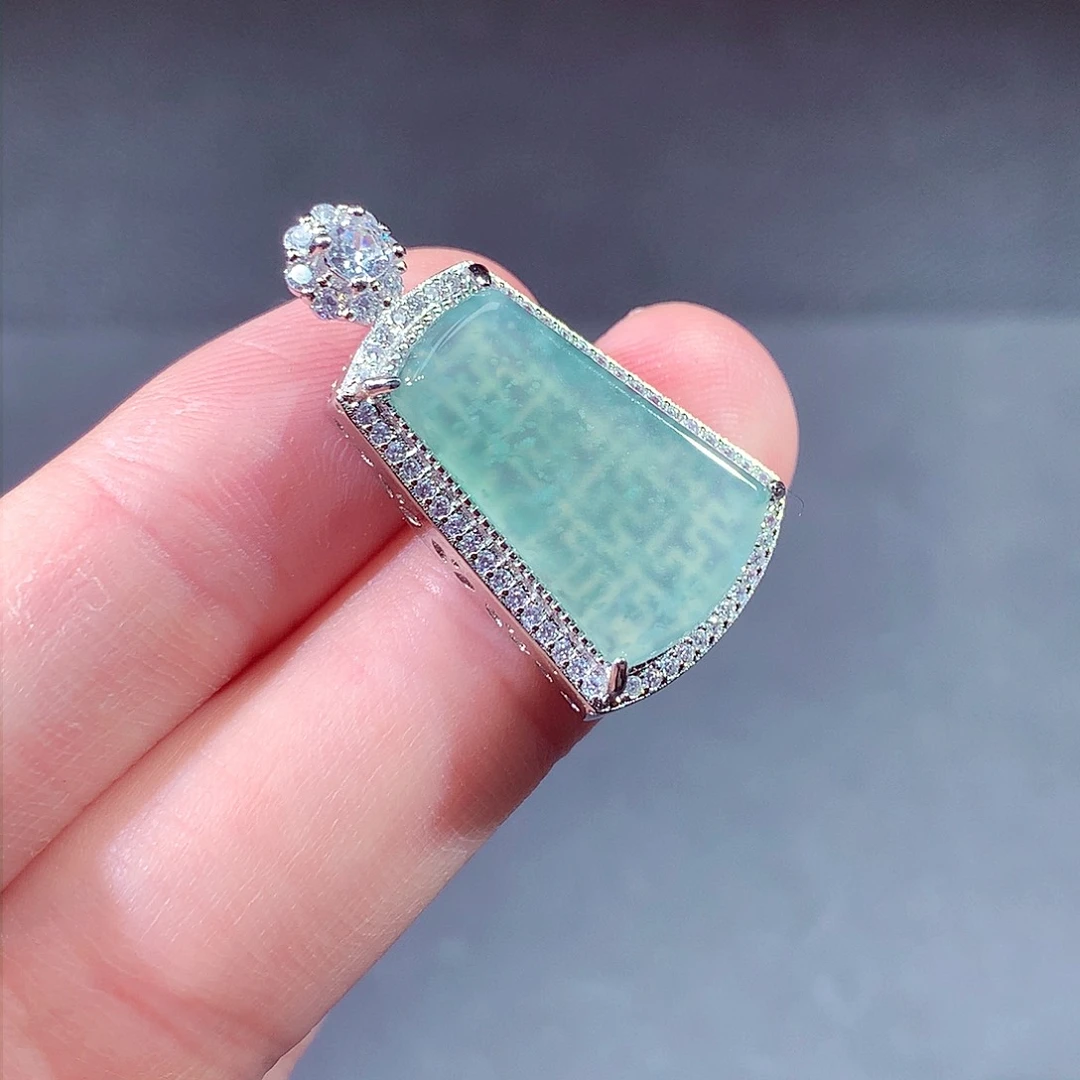 未镶嵌戒指翡翠翡翠