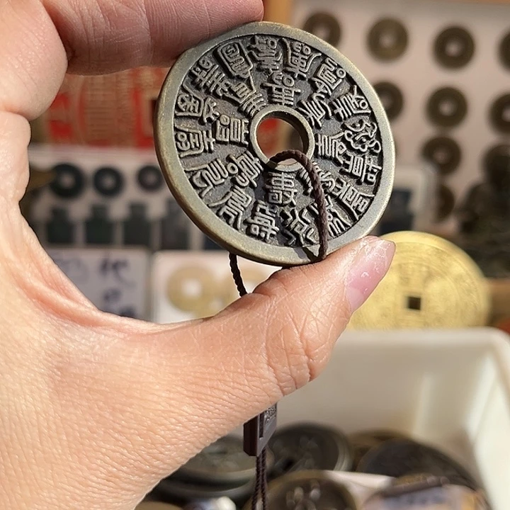 一***慌铜现代翻砂工艺作品