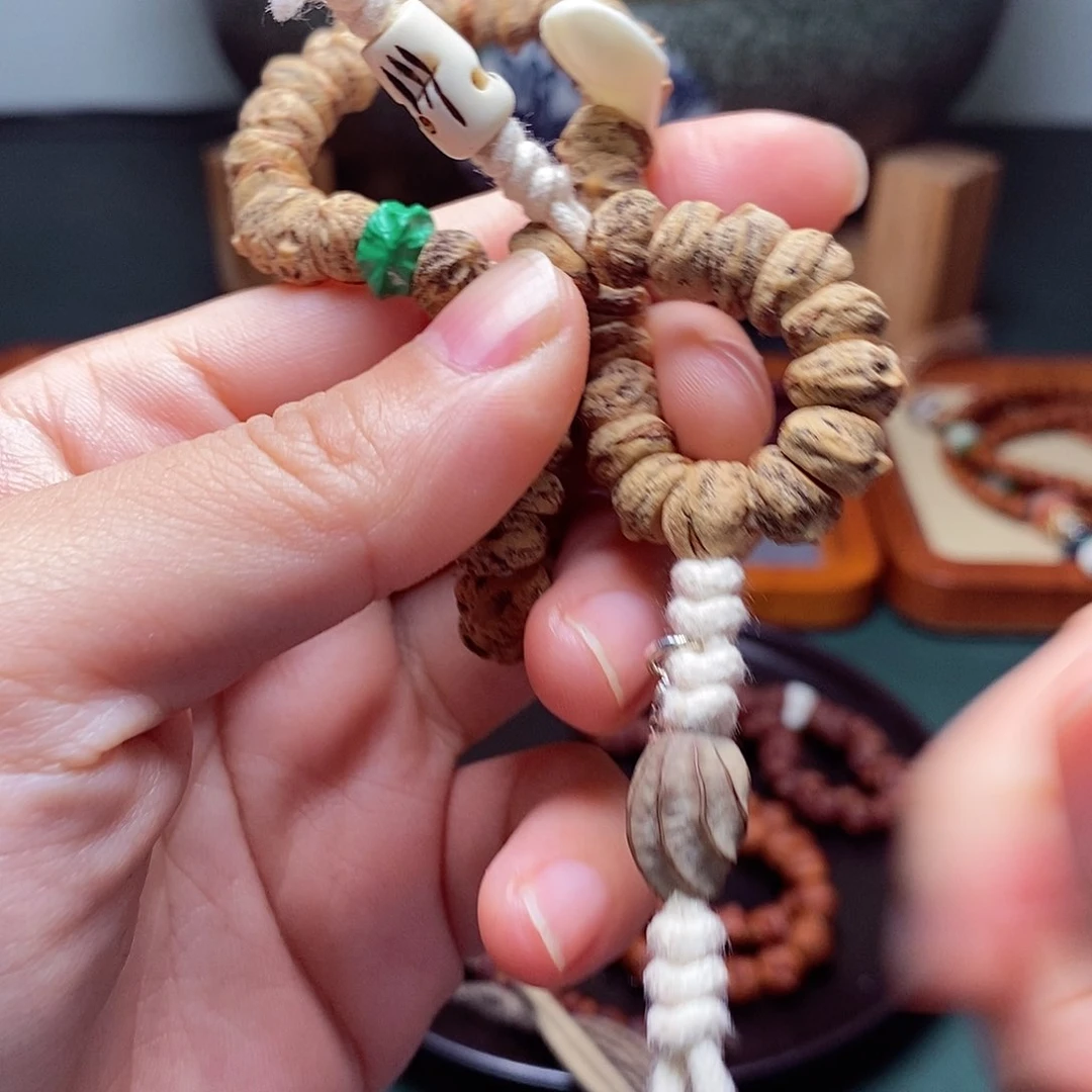 柏香籽/百香籽吊坠100苍狼配饰