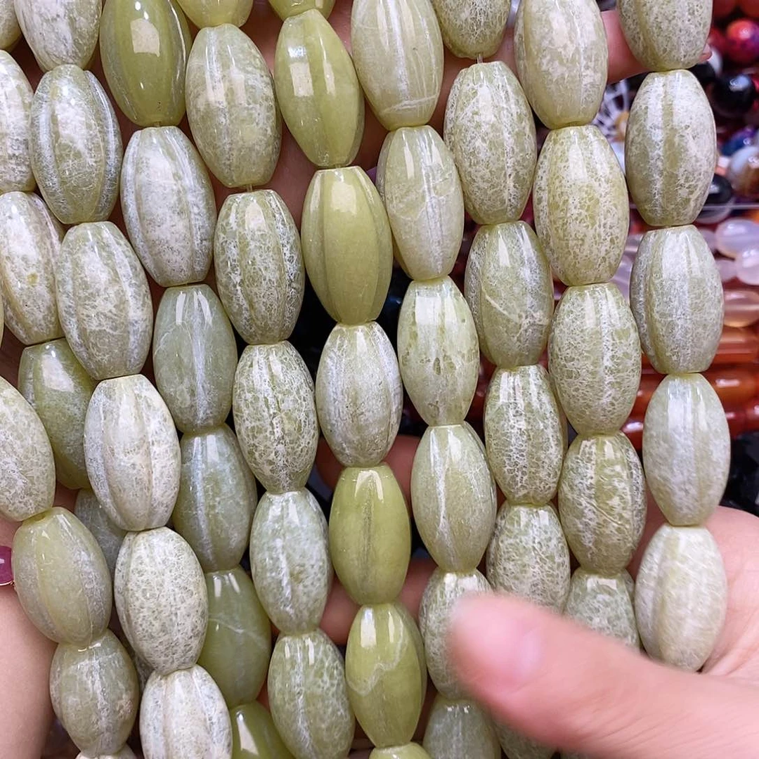 玛瑙/玉髓未镶嵌珠宝半成品秀玉一条装