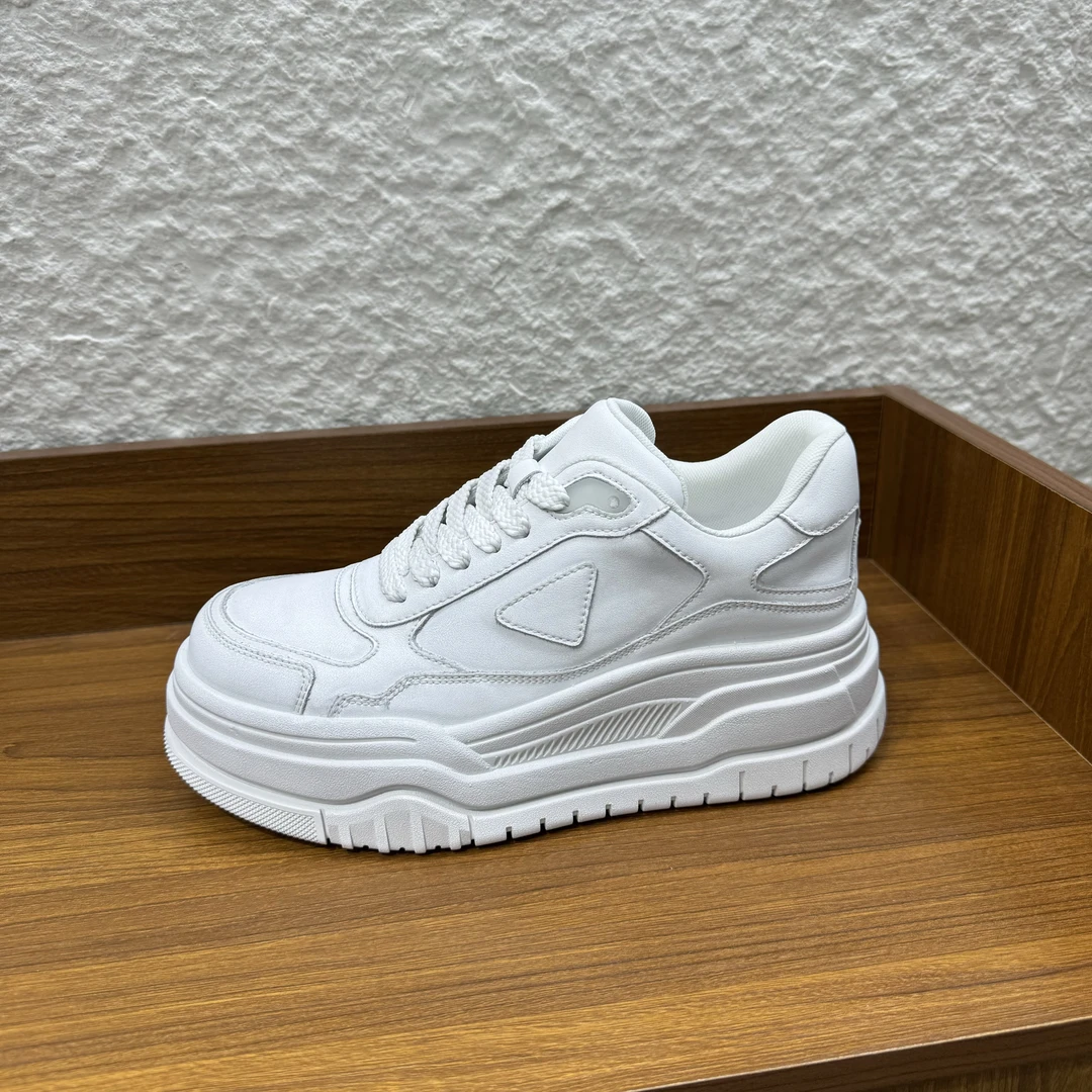 LUOSHILAN 2026春季新款真皮小白鞋厚底松糕鞋增高百搭女鞋