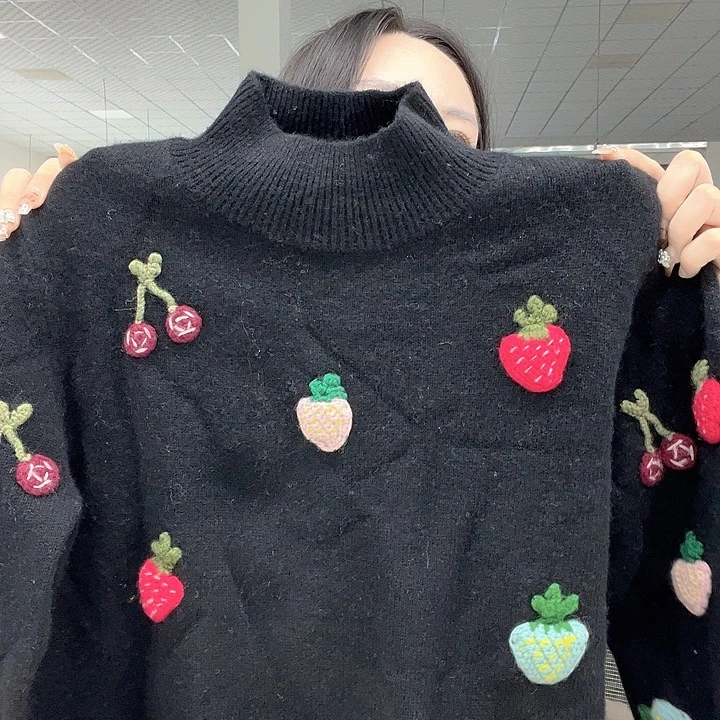 012草莓套头L黑色