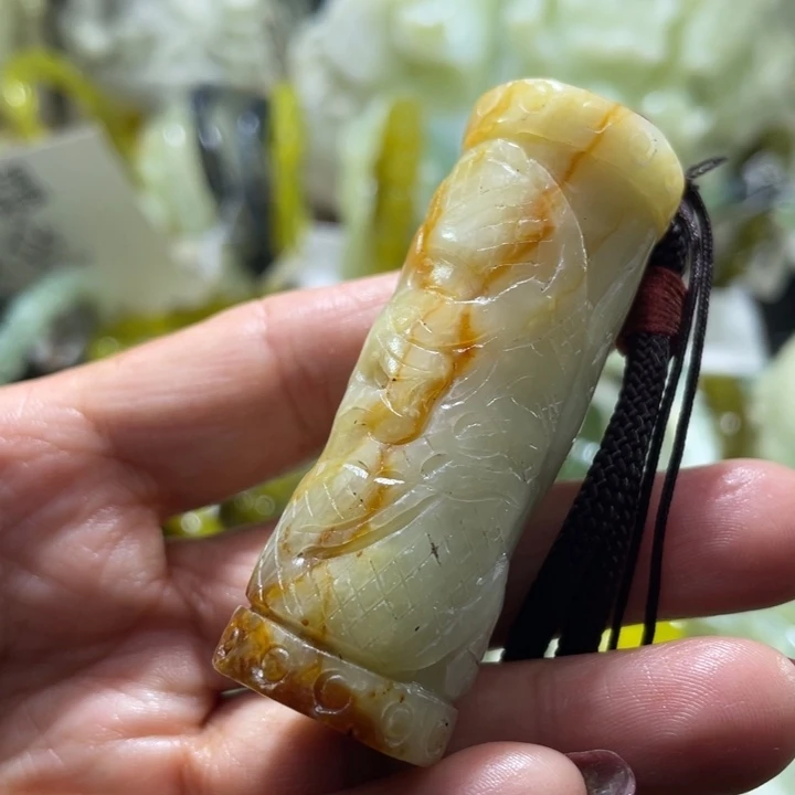 岫玉未镶嵌手镯手把