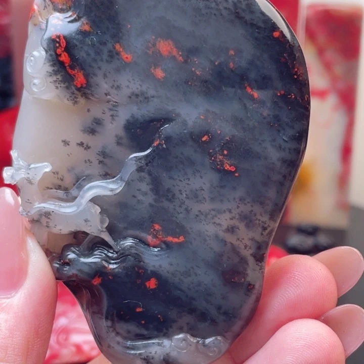 巴林鸡血石雅*水草地