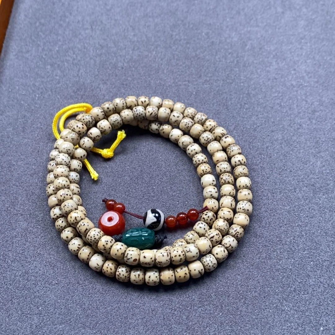 菩提把件未镶嵌金*树星月