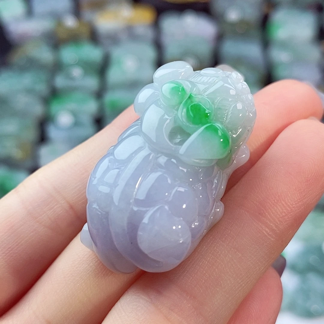 颈饰未镶嵌翡翠天然