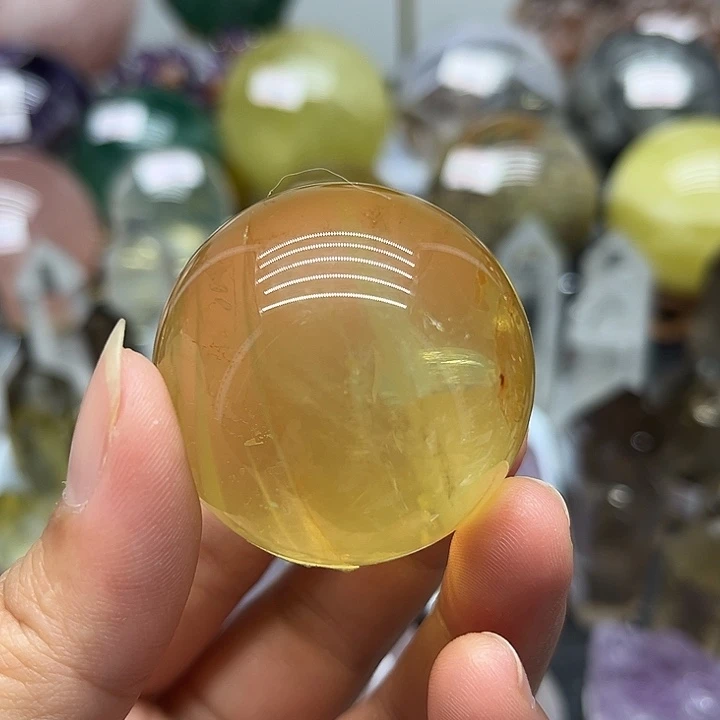 未镶嵌珠宝半成品水晶99克黄水晶球