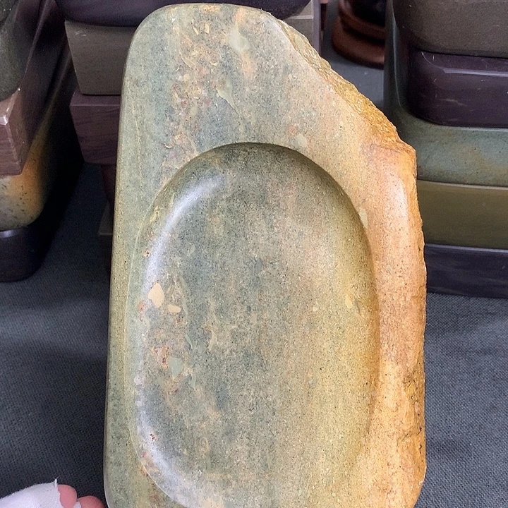 广东肇庆原石端砚