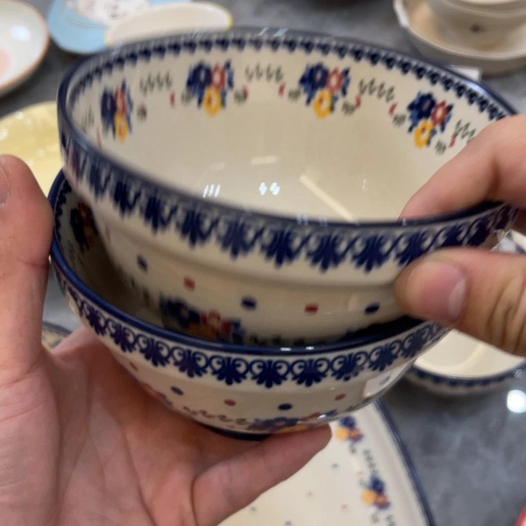 陶瓷微瑕餐具介意勿拍，满18飞！