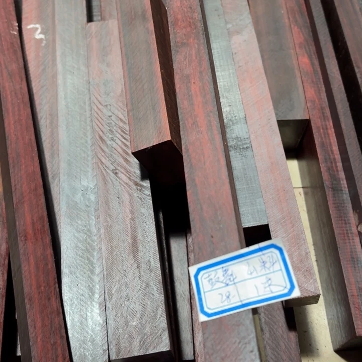 紫檀木类端景台鼓**国