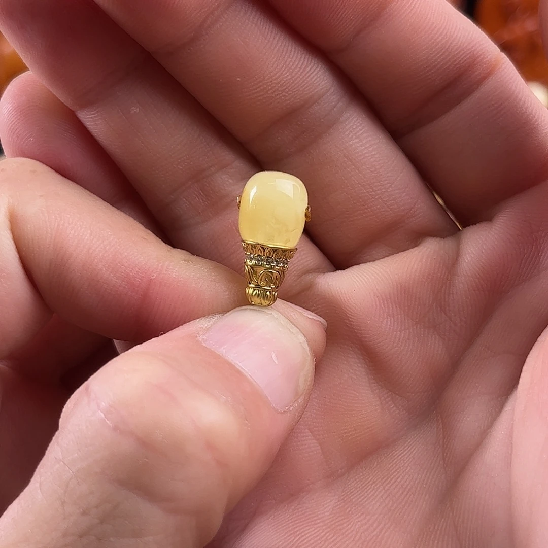 蜜蜡未镶嵌珠宝奇石8.8mm