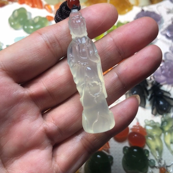 蛇纹石玉未镶嵌耳坠