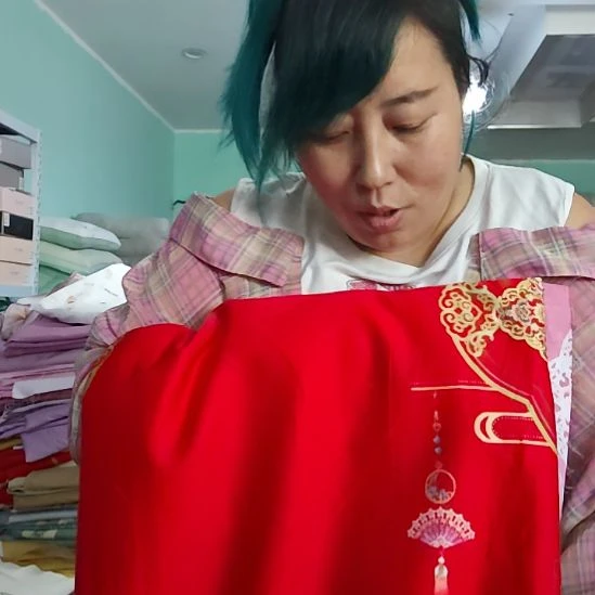 棉高端部落尺寸3点半，一点小微。