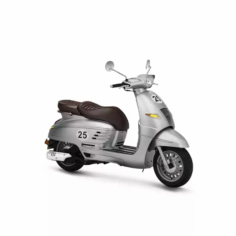 标致摩托DJANGO SBC 150cc 复古踏板摩托车