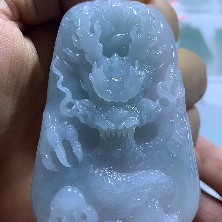 翡翠未镶嵌颈饰天然翡翠A货吊坠