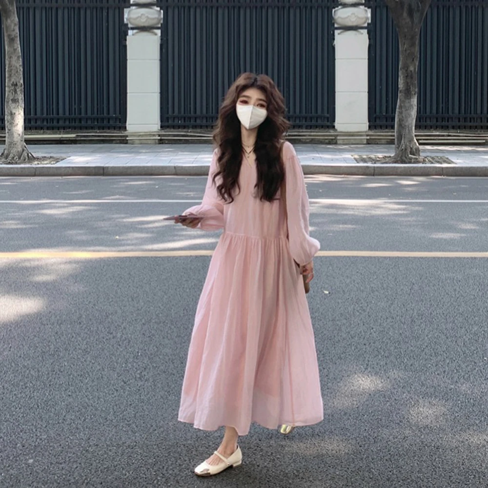 2025新款秋季法式绝美温柔风连衣裙女粉色宽松减龄休闲高级感长裙